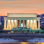 Students visit the Lincoln Memorial in Washington DC