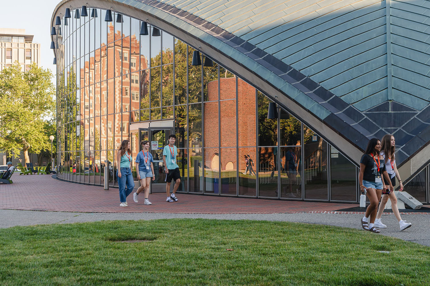DSC_5382- -NR-2-1670_SSB-MIT_resized