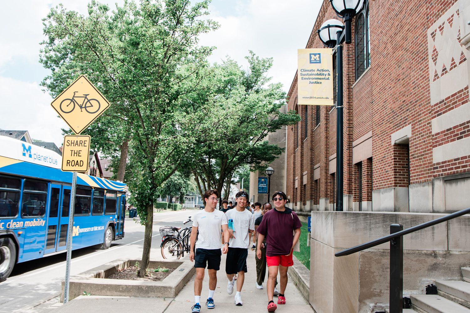 new-michigan-lan-pic_0016_Layer 7