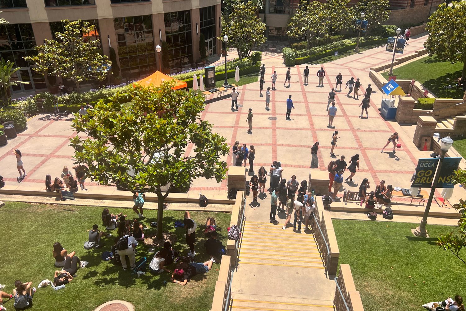 1200-ucla-lan-new-image_0004_Layer 16