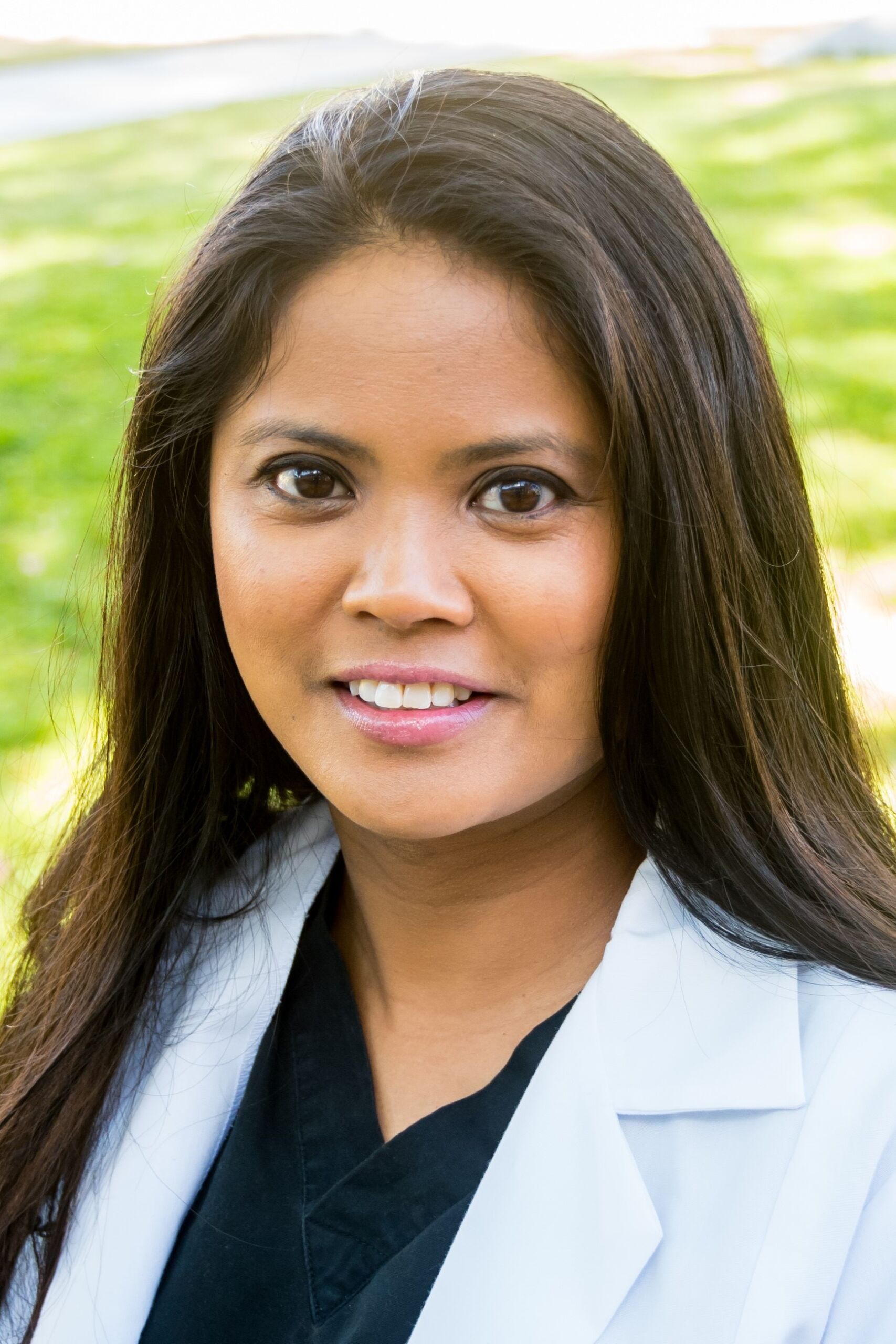 Faith Quenzer Headshot